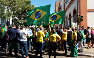 Bolsonaro cumpre agenda em Porto Alegre
