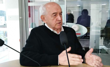 Frente de esquerda é o melhor para SC, segundo Manoel Dias