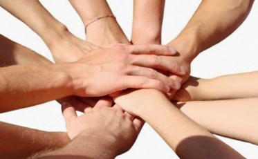 Voluntários realizam ações sociais para mais de 450 crianças neste sábado