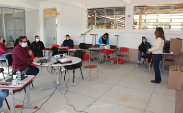 Avança o projeto pedagógico não presencial de Maracajá