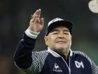 Futebol de luto: Diego Maradona morre aos 60 anos