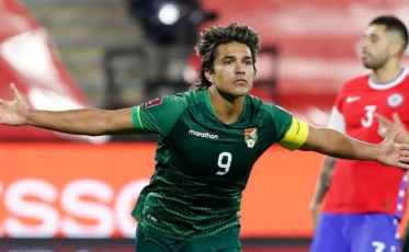 Ícone do futebol sul-americano abandona aposentadoria e mira a Copa do Mundo 2026