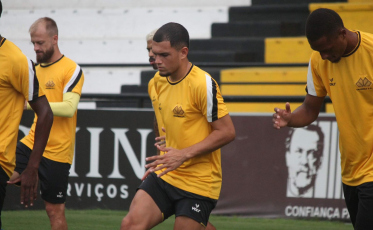 Juliano Camargo, do Ceará, nega interesse em Marcelo Hermes