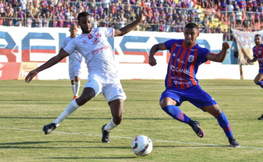 Avaí e Figueirense vencem, Hercílio empata