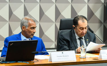 CPI aprova convite a Lucas Paquetá e quebras de sigilos de suspeitos de fraude