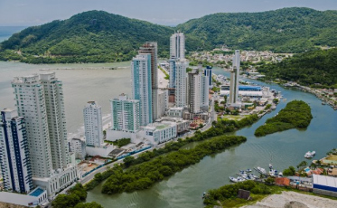 Com 53% das certificações, SC é o estado com mais selos do programa Bandeira Azul no país