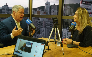 Do jornalismo à política: Mário Motta é o convidado do Ninguém Morre de Tédio 