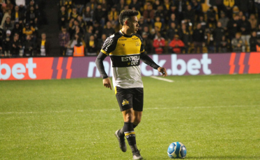 Marquinhos Gabriel fala sobre retorno aos gramados e elogia torcida carvoeira