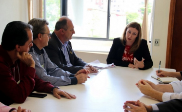 Prefeitura precisa fazer concurso público para sair da ilegalidade (ÁUDIO)