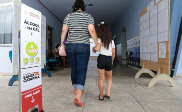 Rede estadual de ensino realiza pré-matrícula on-line para novos alunos nesta quarta e quinta-feira