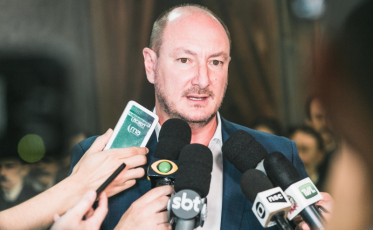 Plenário: Mauro de Nadal (MDB) declara apoio a Moisés 