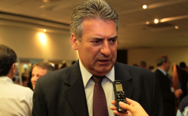 Mauro Mariani deve propor renúncia da Executiva Nacional do PMDB