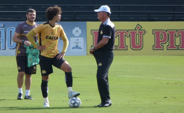 Na luta contra a queda, Criciúma recebe o Paysandu