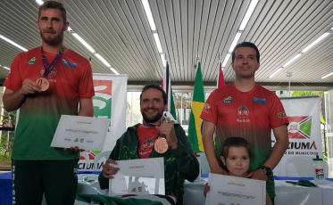 Os medalhistas de Criciúma recebidos com carinho (VÍDEOS)
