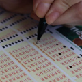 Concurso 2978 da Mega-Sena: veja os números sorteados neste sábado (28)