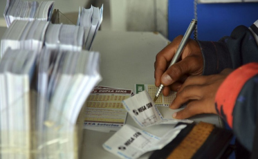 Mega-Sena da Virada vai sortear prêmio estimado em R$ 300 milhões