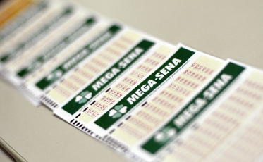 Mega-Sena acumula e próximo concurso deve pagar R$ 120 milhões