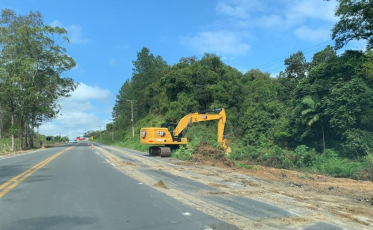 Urussanga: Trânsito na Curva do S flui em meia pista