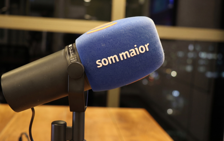 Rádio Som Maior promove debate entre candidatos ao Senado por Santa Catarina