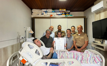 Cabo Esmeraldino recebe Moção de Aplauso da Câmara de Vereadores de Criciúma