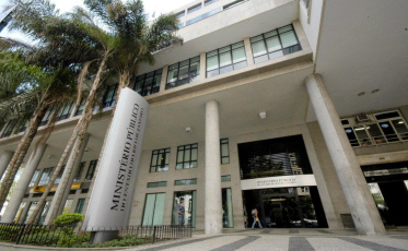 MPRJ denuncia anestesista por crime de estupro de vulnerável