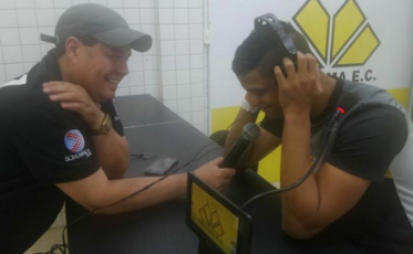 Mulher de Lucão previu gol do marido