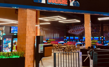 Nações Shopping inaugura a mais moderna pista de boliche do Sul Catarinense 
