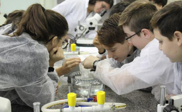 Bolsas de 50 e 100% para 2019 no Colégio Unesc