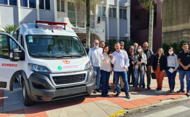 Sombrio adquire nova ambulância com recursos próprios