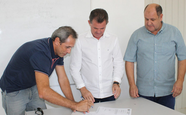 Prefeitura de Nova Veneza vai pavimentar parque industrial Jerônimo Spillere 