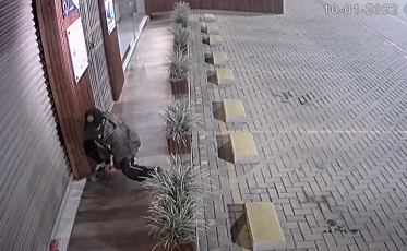 Vizinhos impedem furto em estabelecimento (VÍDEO)