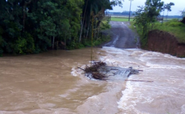Cinco pessoas estão isoladas devido à chuva em Nova Veneza