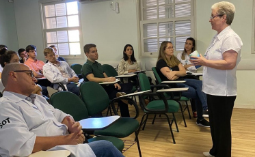 Novos residentes iniciam atividades no Hospital São José