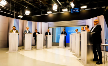 No Plenário: Confira a análise do debate com candidatos ao Governo de SC