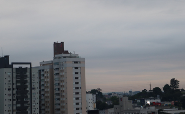 Prepare o casaco: semana inicia com frio intenso em Criciúma e região