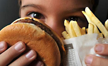 Estudo mostra que adolescentes de faixas carentes estão mais obesos