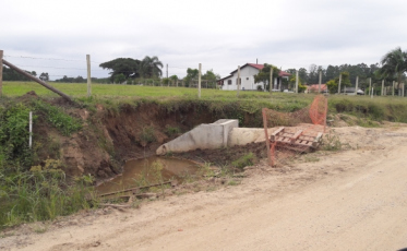 Projeto da Casan causando problemas à moradores 