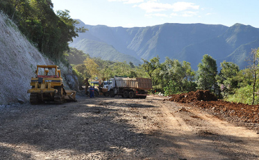 Comitiva irá vistoriar as obras na Serra da Rocinha