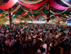 [Áudio] Oktoberfest de Blumenau supera expectativas e entra na reta final