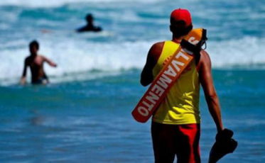 Sessenta guardas vidas estão aptos para atuar no Balneário Rincão