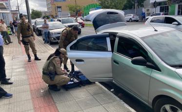 Polícia Militar prende suspeitos de praticar estelionato na região