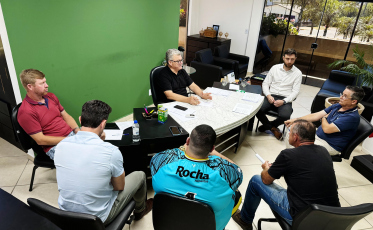 Forquilhinha busca soluções para a coleta seletiva de lixo; empresa se compromete a ajustes no serviço