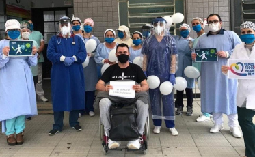 Covid-19: Festa para um curado no Hospital São Roque (VÍDEO)