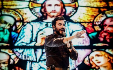 Padre Fábio de Melo fará show gratuito em Criciúma