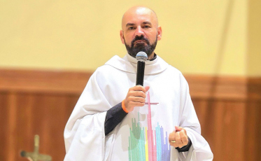 Padre Eloir Borges deixa Criciúma para missão nos EUA
