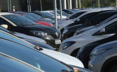 Pagamento do IPVA de placas final 8 vai até o dia 31