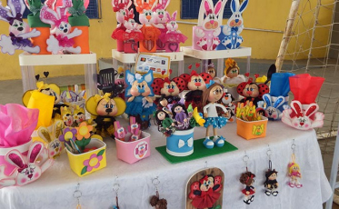 Feira Municipal de Páscoa é realizada em Balneário Arroio do Silva