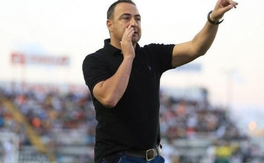 Cai mais um técnico no Campeonato Catarinense