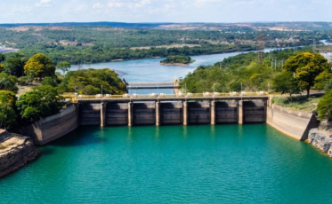 Conta de luz sem taxa extra em abril: Aneel mantém bandeira verde e alivia bolso dos brasileiros