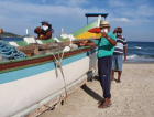 Com medidas de proteção, pescadores aguardam a chegada da tainha